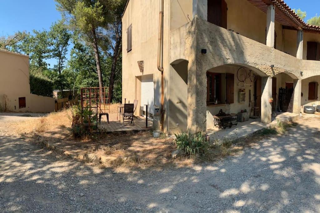 Le Studio Faucon  Exteriör bild